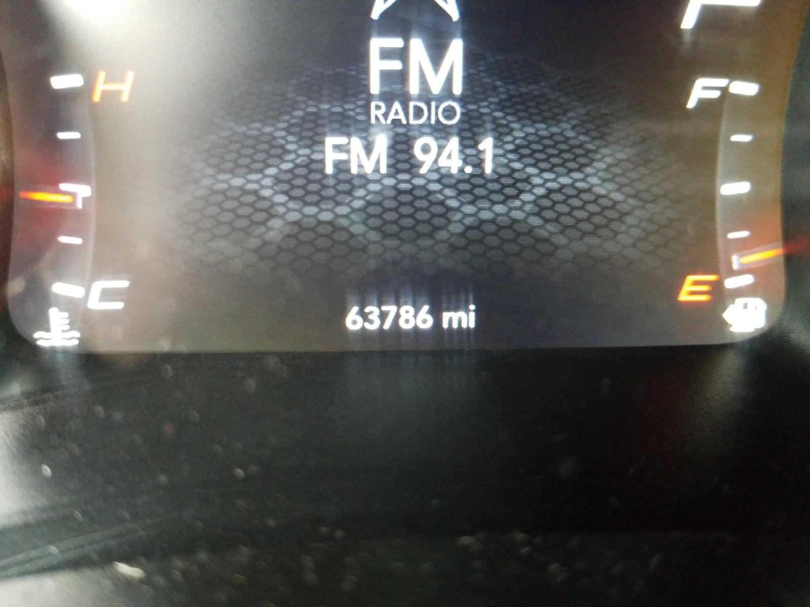 2017 Dodge CHARGER 4X2 V6 SE