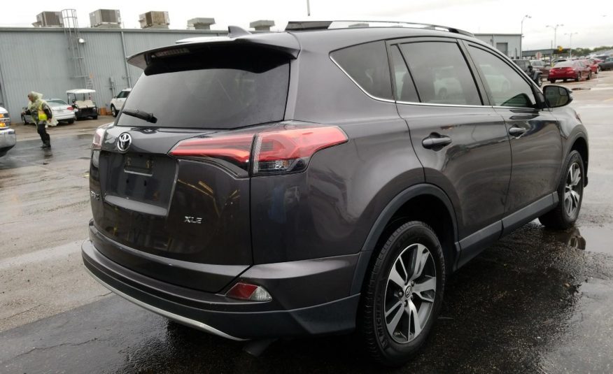 2016 Toyota RAV4 FWD XLE