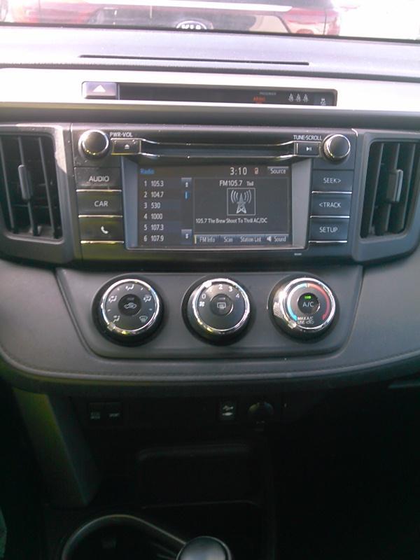 2017 Toyota RAV4 AWD LE