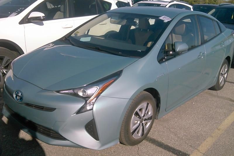 2016 Toyota PRIUS 4 TOURING