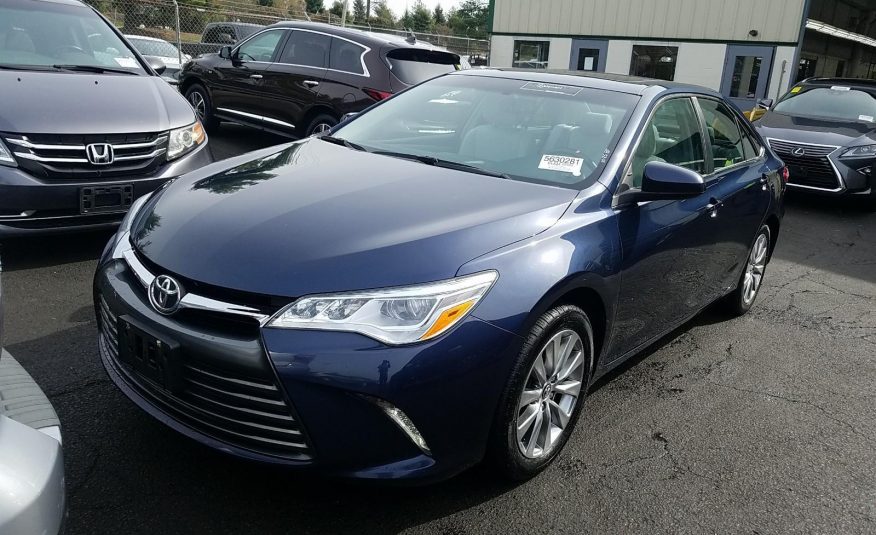 2016 Toyota CAMRY V6 XLE