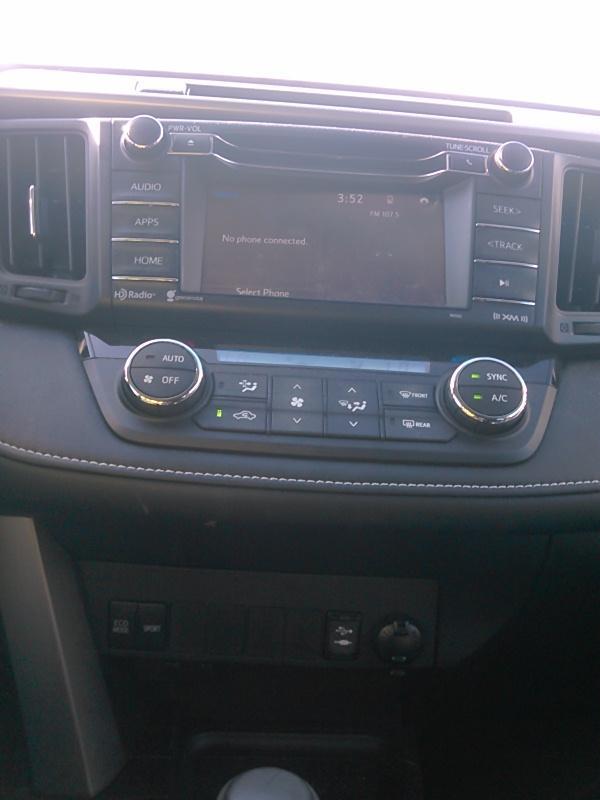 2016 Toyota RAV4 AWD XLE