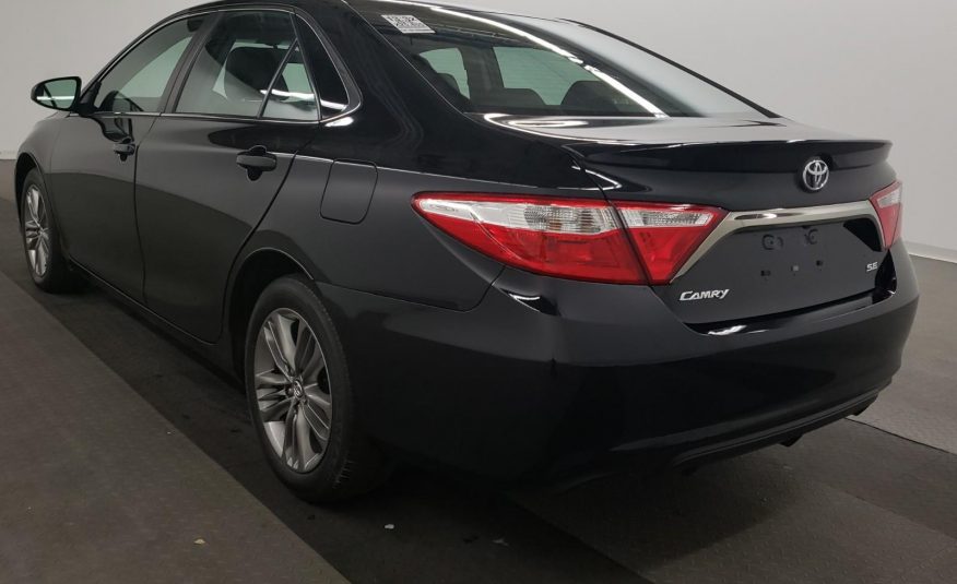 2016 Toyota CAMRY 4C SE