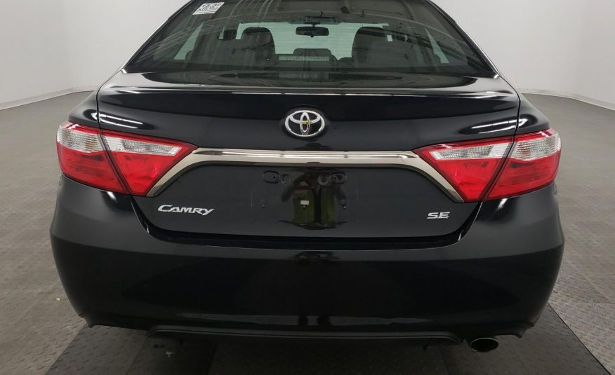 2016 Toyota CAMRY 4C SE