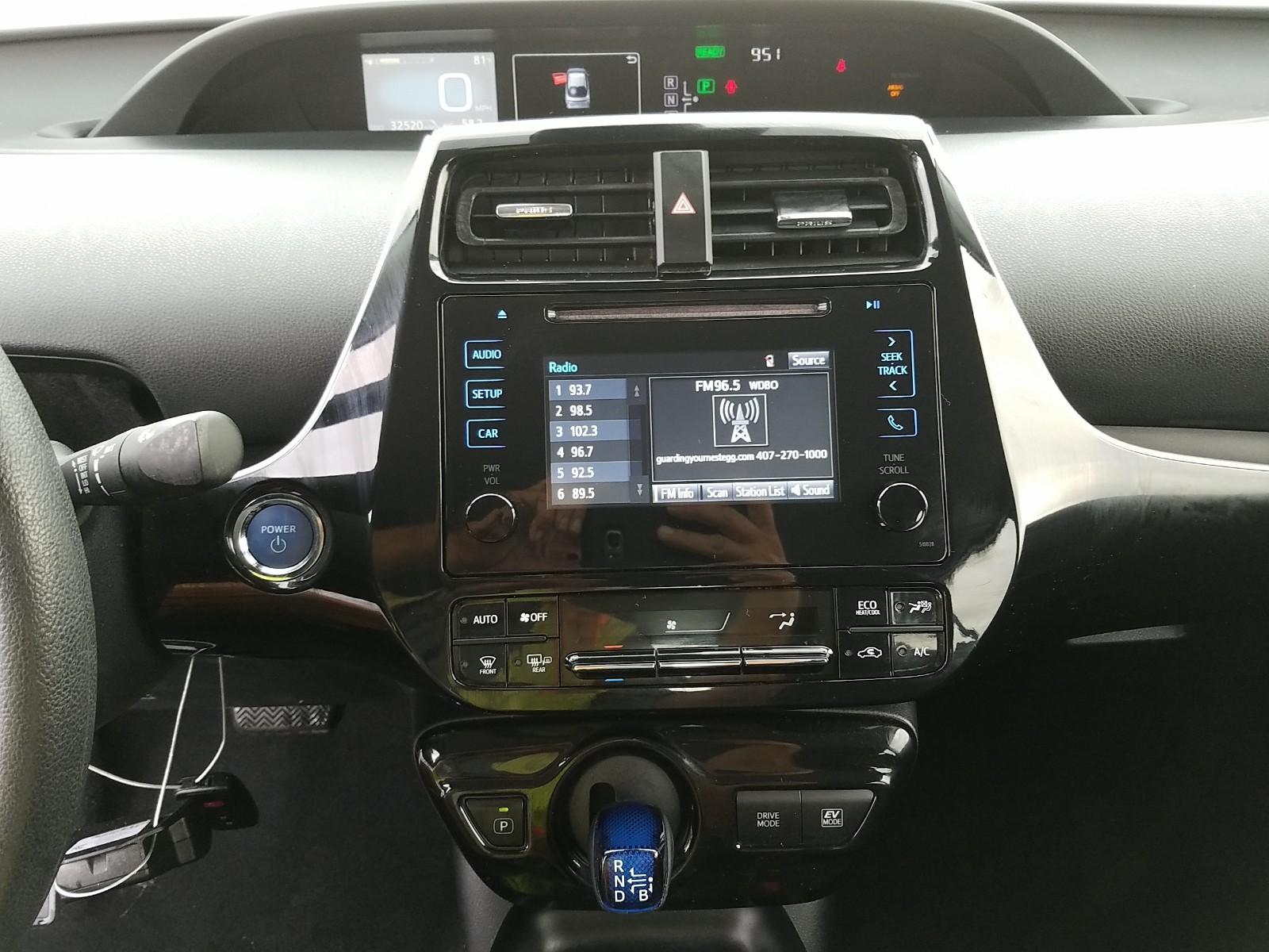 2017 Toyota PRIUS TWO ECO