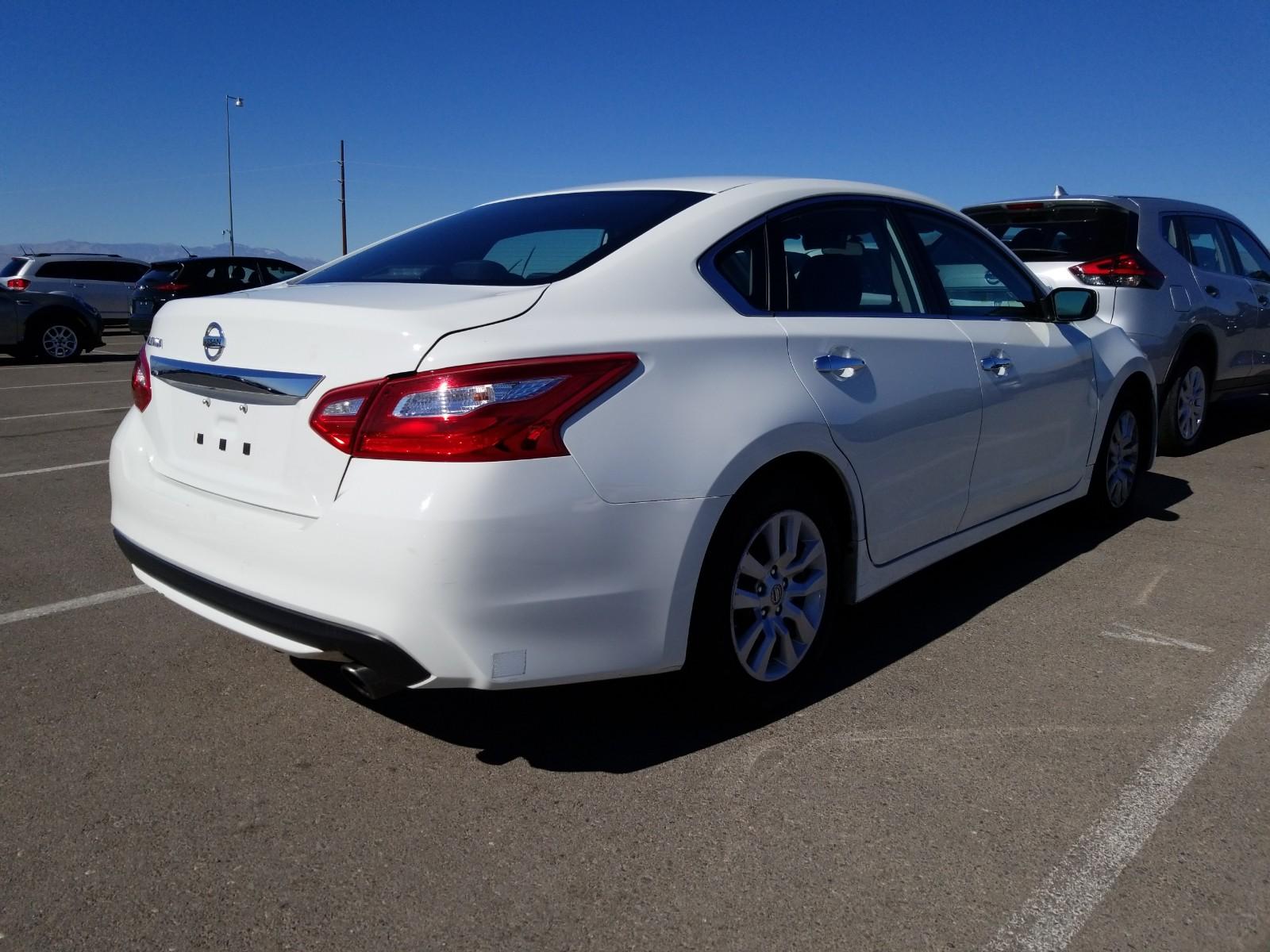 2017 Nissan ALTIMA 4C 2.5 S