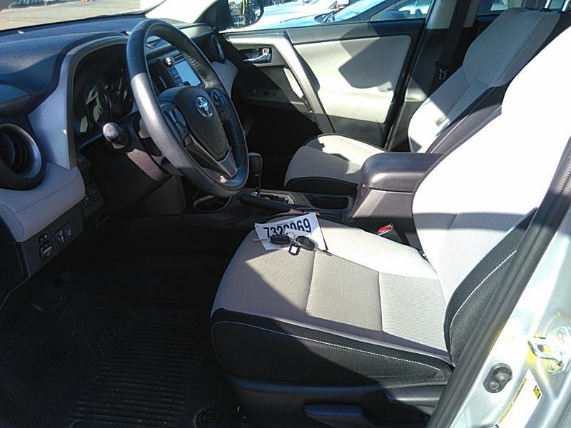 2017 Toyota RAV4 AWD XLE