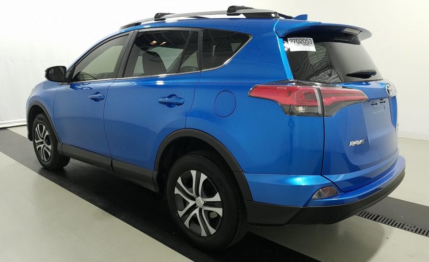 2017 Toyota RAV4 AWD LE