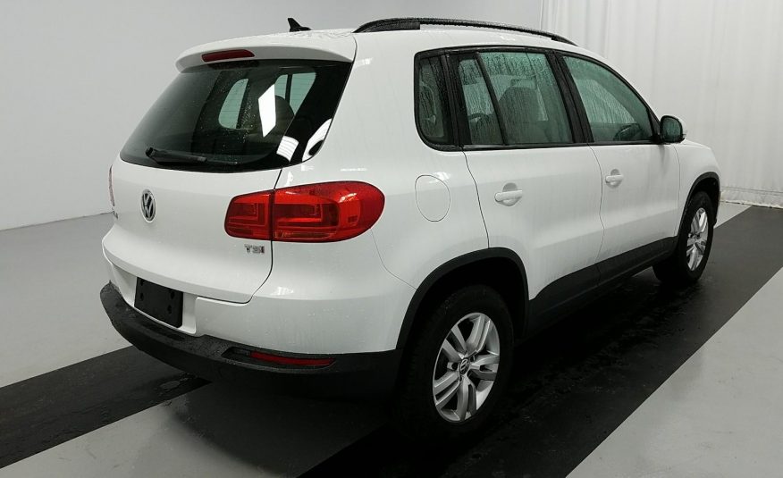 2017 Volkswagen TIGUAN FWD S