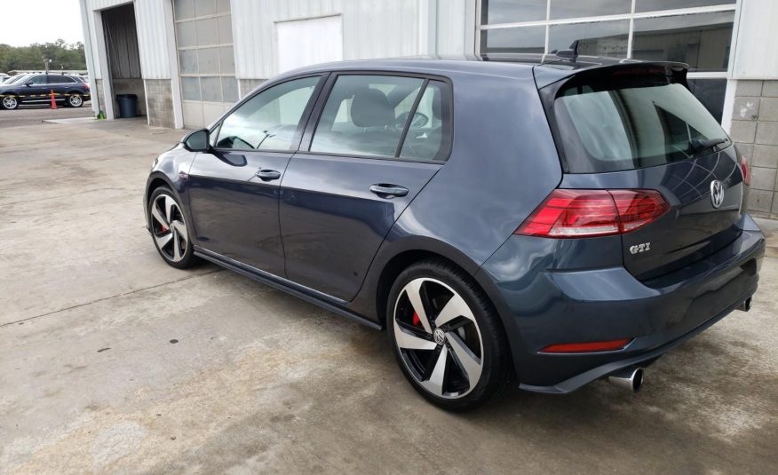 2018 Volkswagen GOLF GTI SE