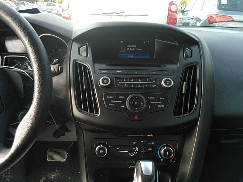 2016 Ford FOCUS FWD 4C SE