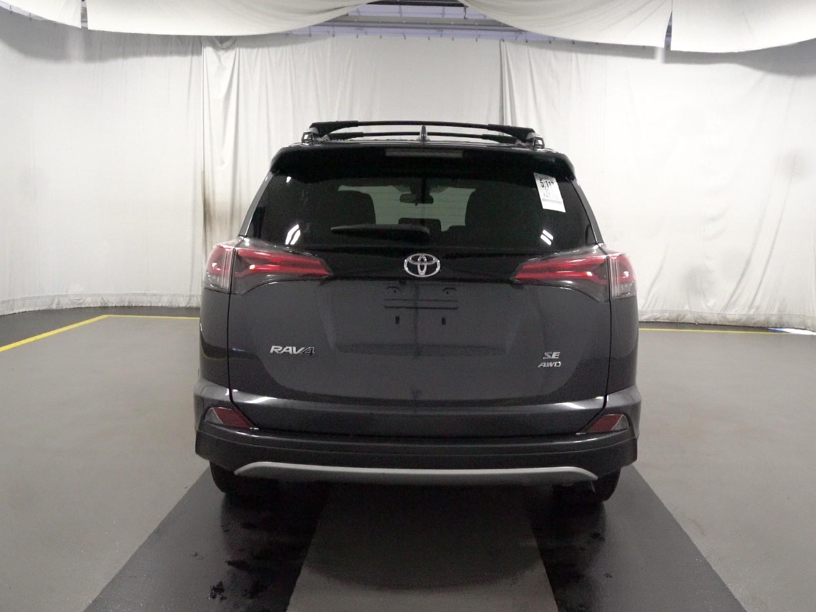 2016 Toyota RAV4 AWD SE