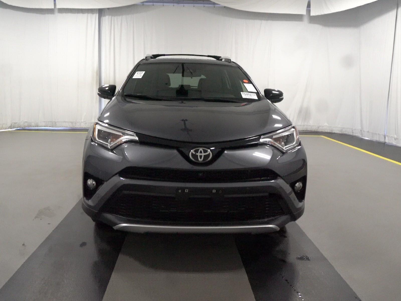 2016 Toyota RAV4 AWD SE