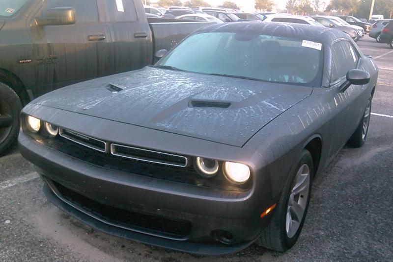 2016 Dodge CHALLENGER V6 SXT