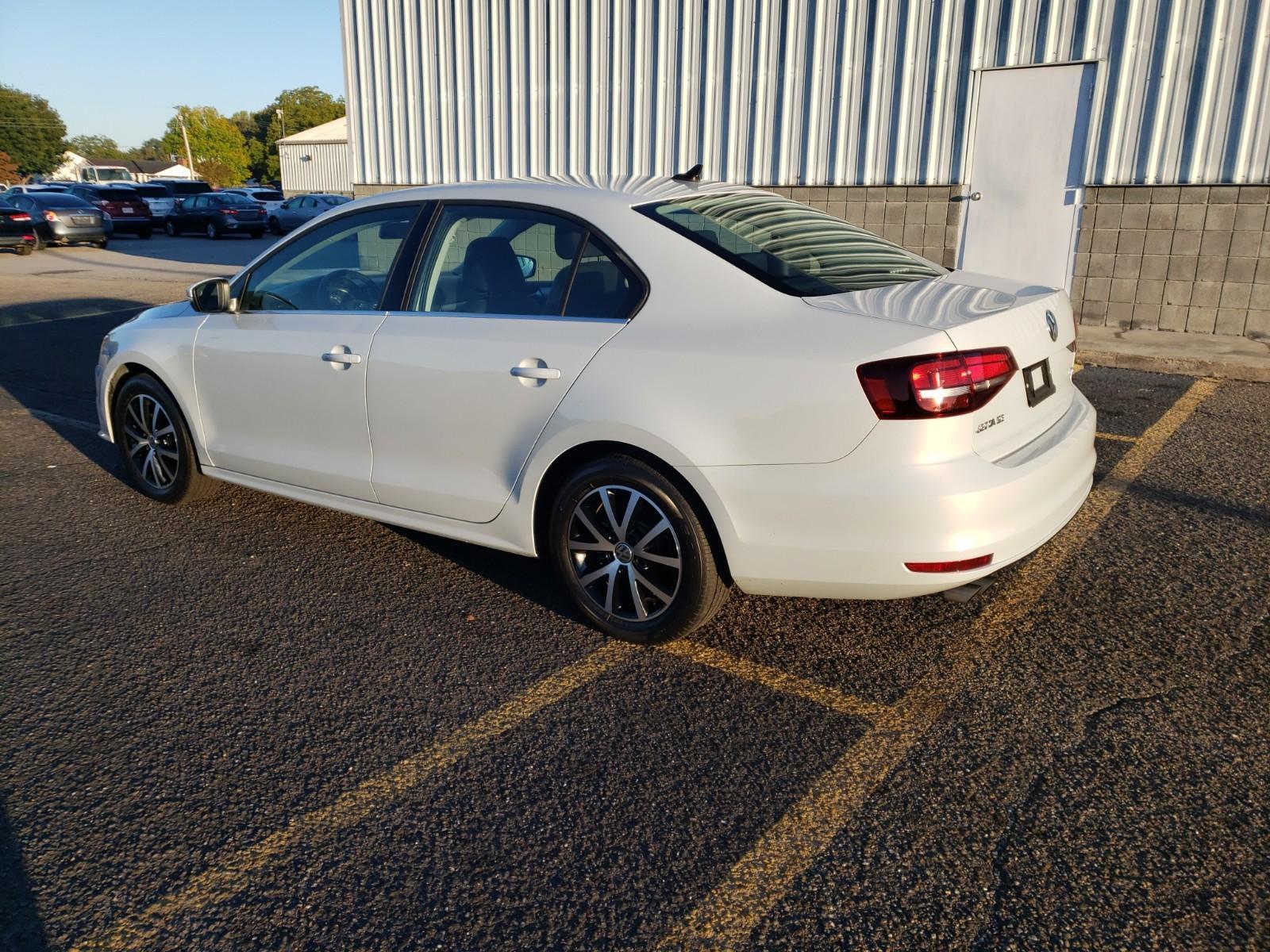 2017 Volkswagen JETTA 1.4T SE