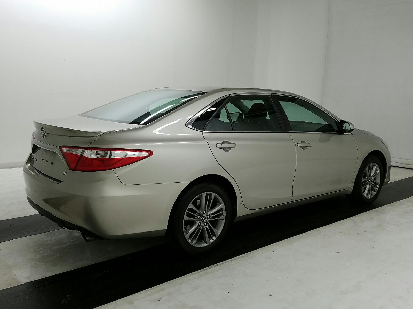 2017 Toyota CAMRY 4C SE