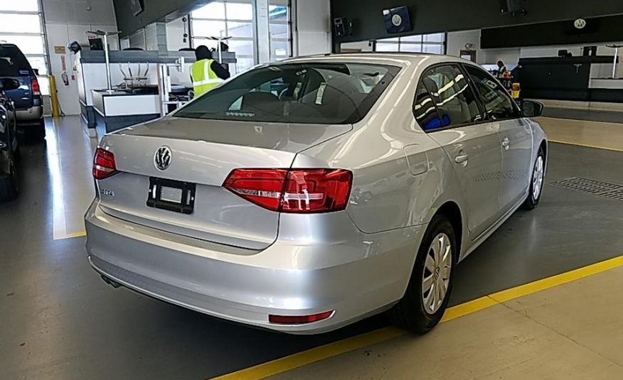 2015 Volkswagen JETTA 2.0L S