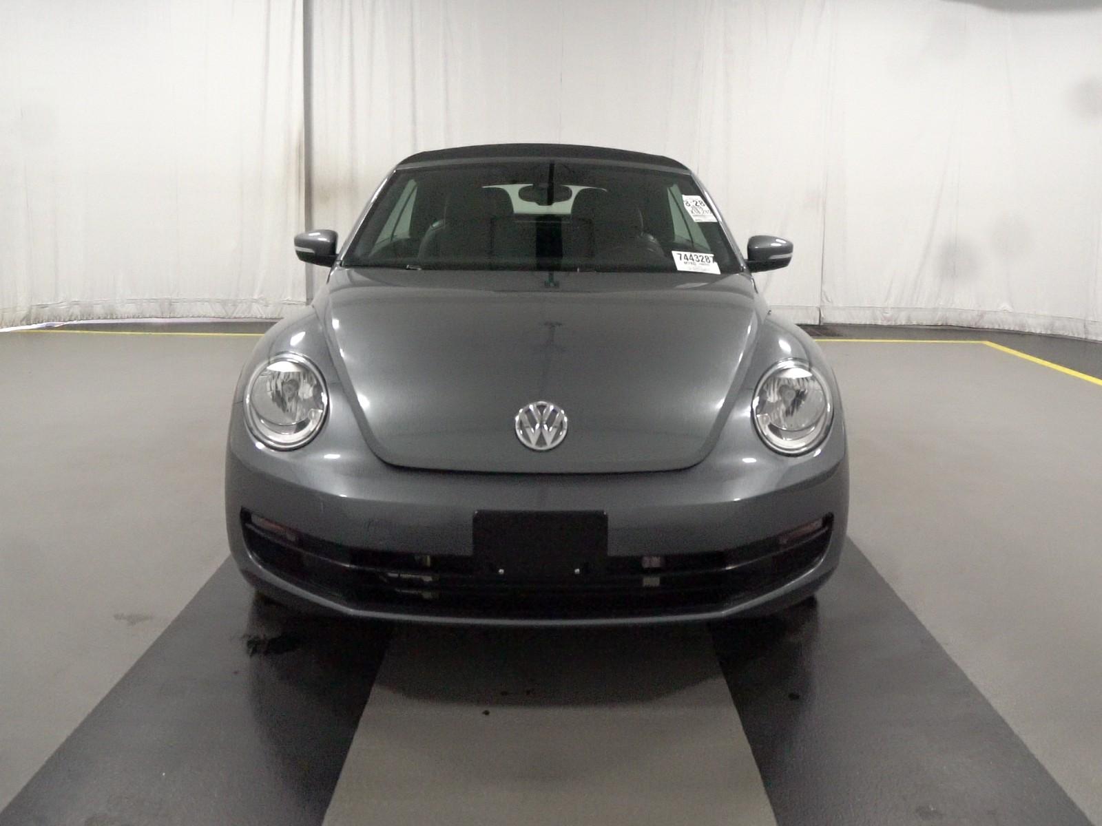 2016 Volkswagen BEETLE 1.8T S