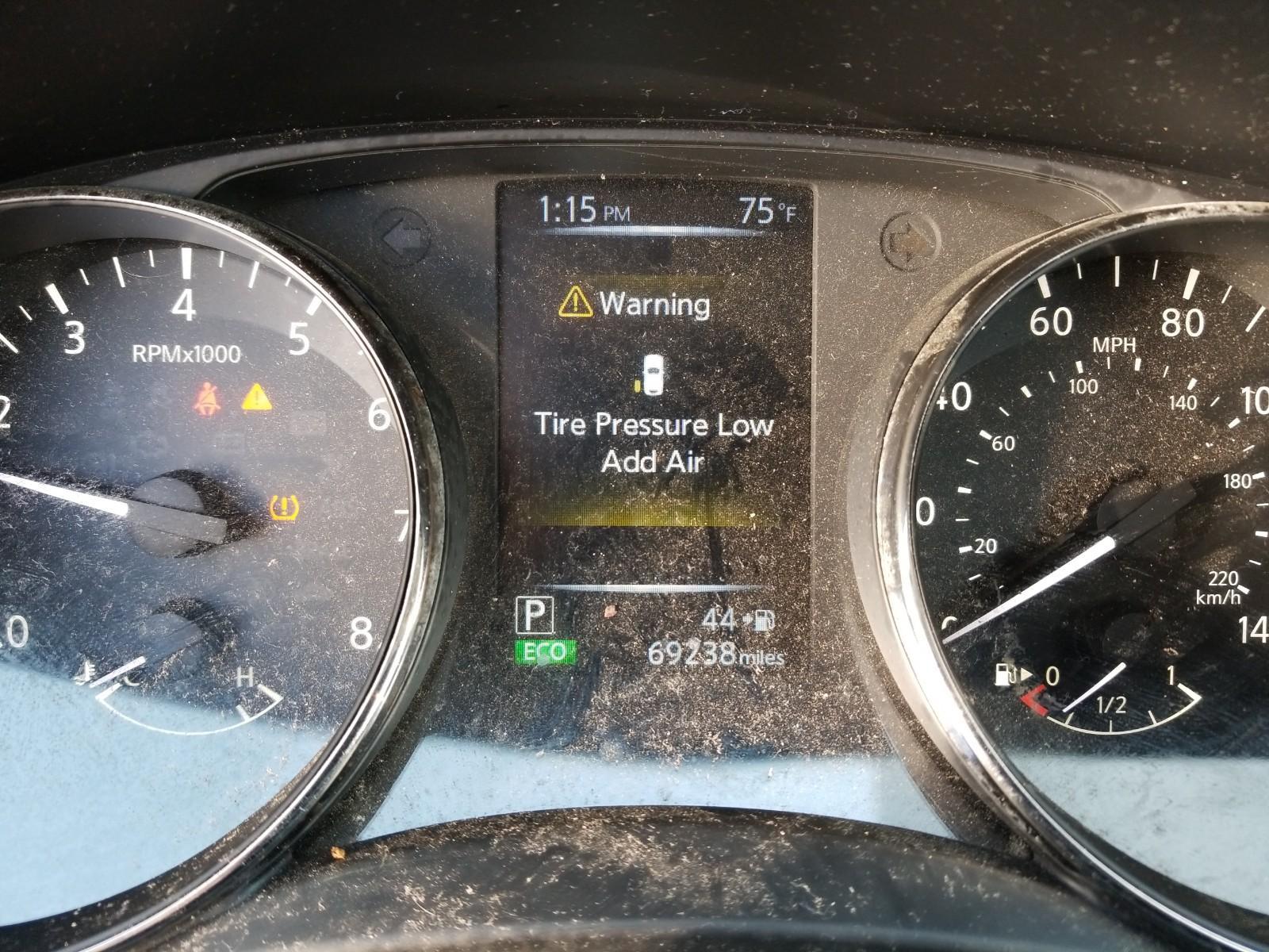 2017 Nissan ROGUE AWD 4C S