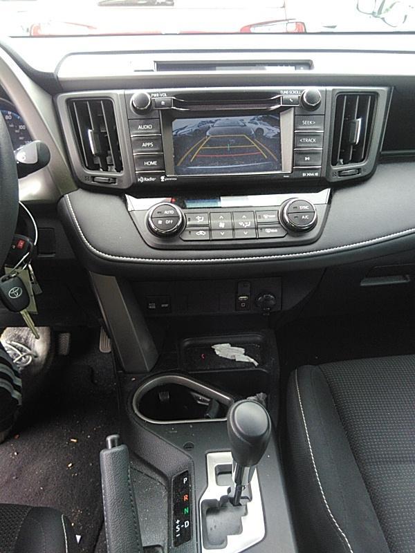 2017 Toyota RAV4 AWD XLE