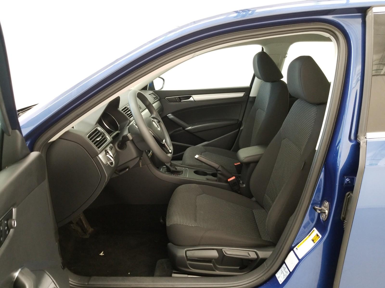 2016 Volkswagen PASSAT 4C 1.8T S