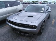 2015 Dodge CHALLENGER V6 SXT PLUS