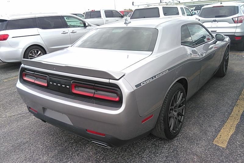 2015 Dodge CHALLENGER V6 SXT PLUS