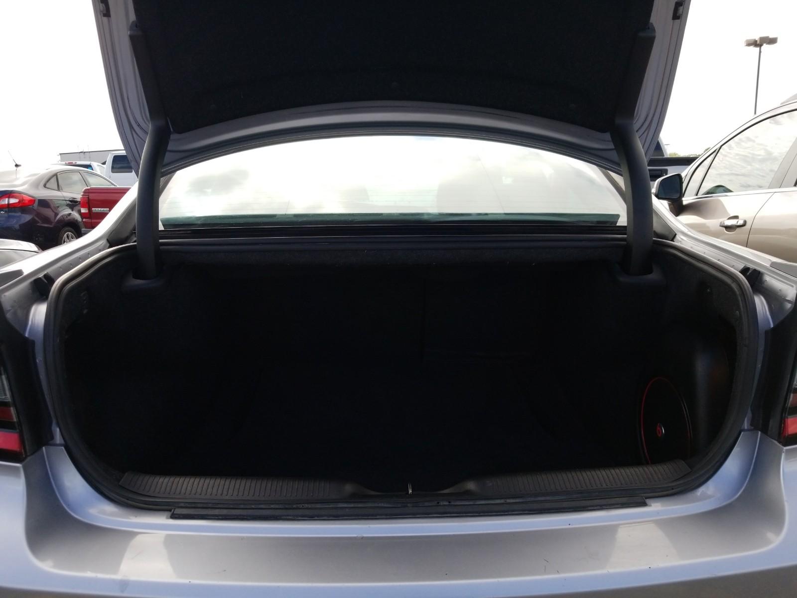 2016 Dodge CHARGER 4X2 V6 SXT