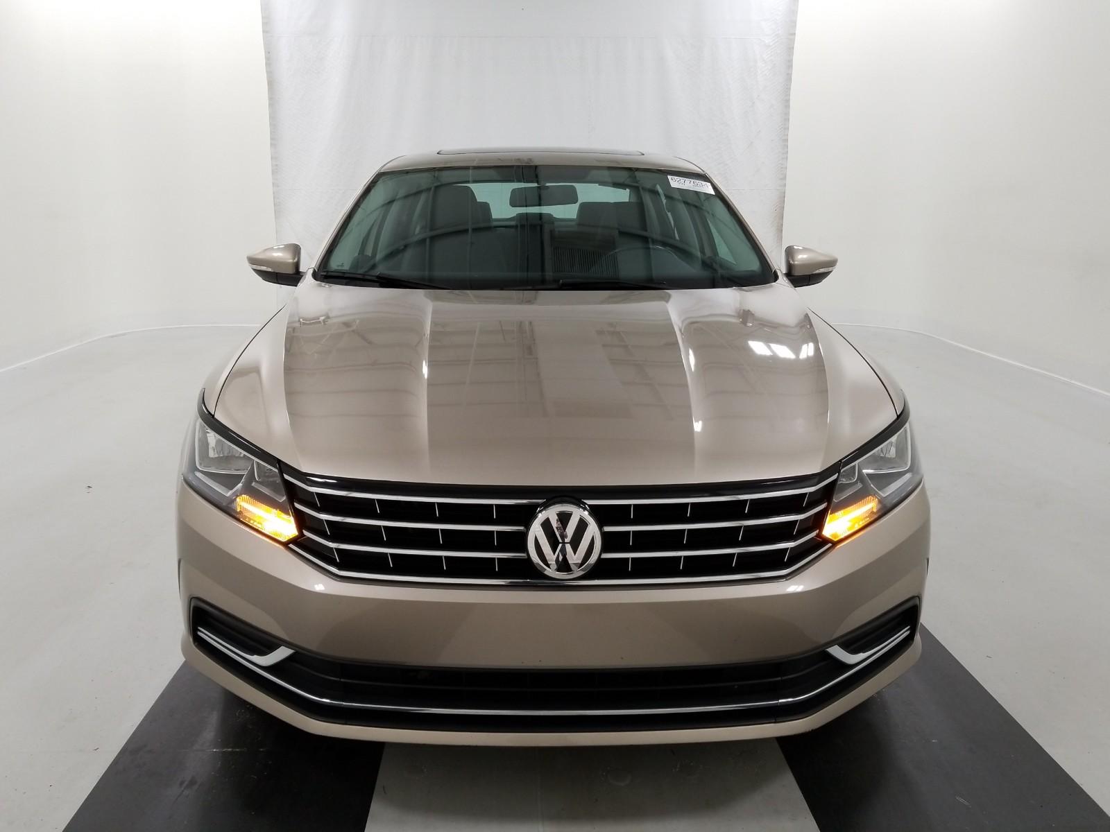 2016 Volkswagen PASSAT 4C 1.8T SE