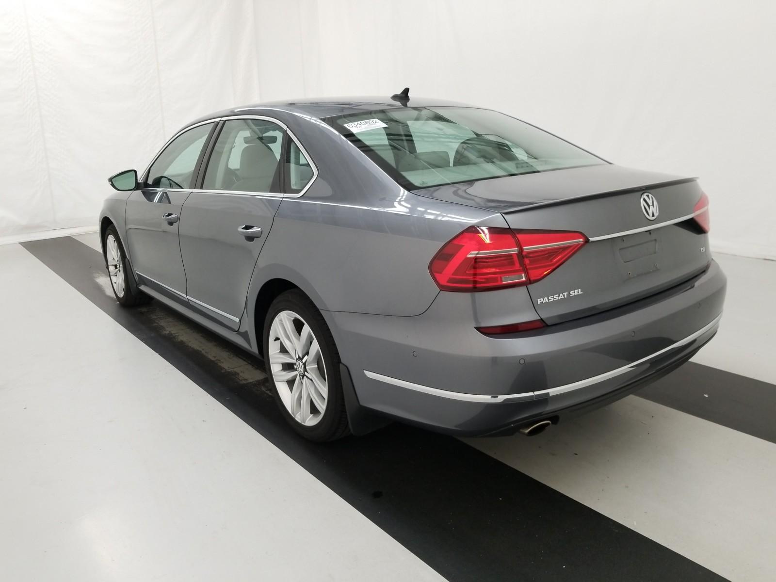 2016 Volkswagen PASSAT 4C SEL PRM