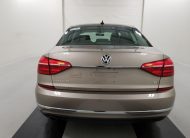 2016 Volkswagen PASSAT 4C 1.8T SE