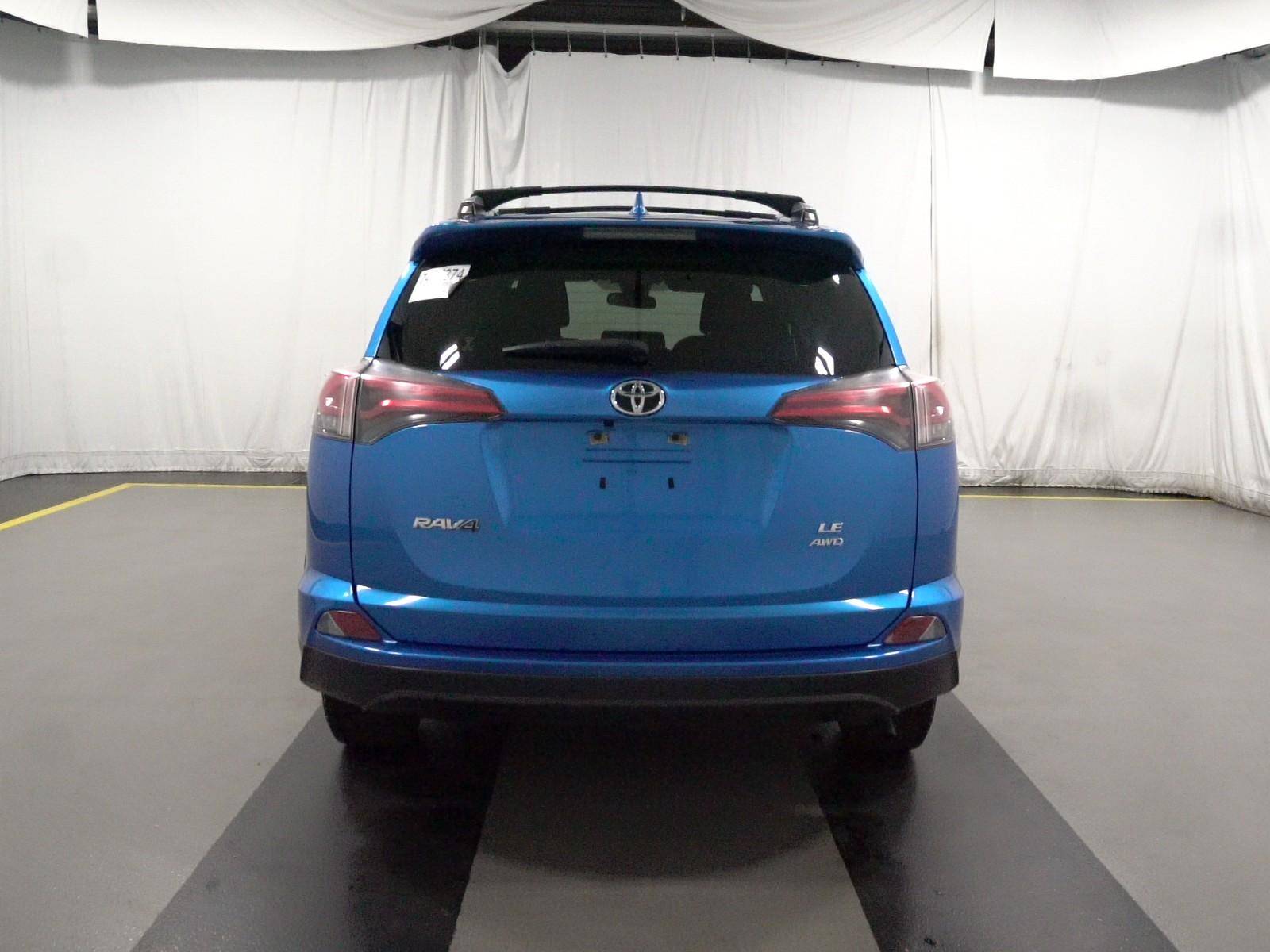 2017 Toyota RAV4 AWD LE