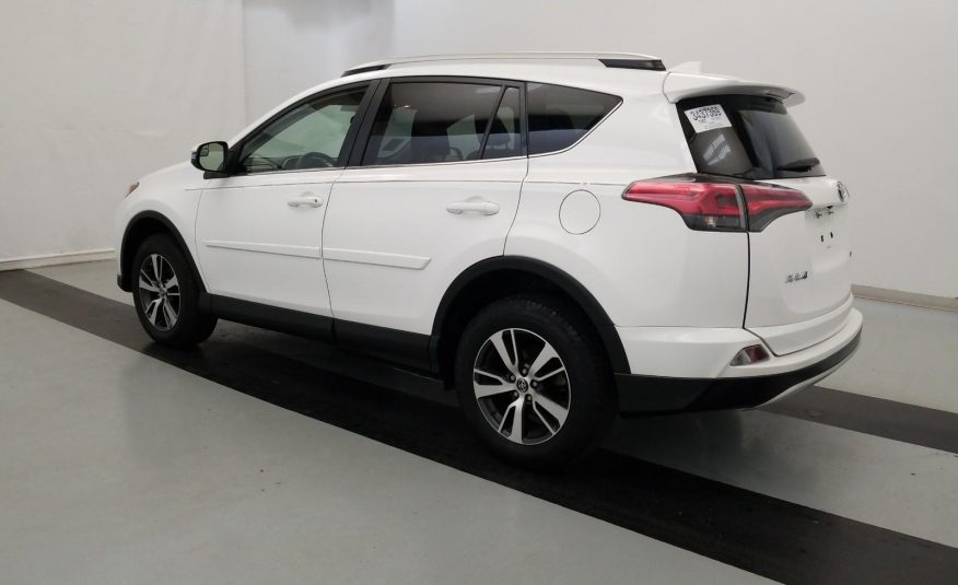 2016 Toyota RAV4 FWD XLE