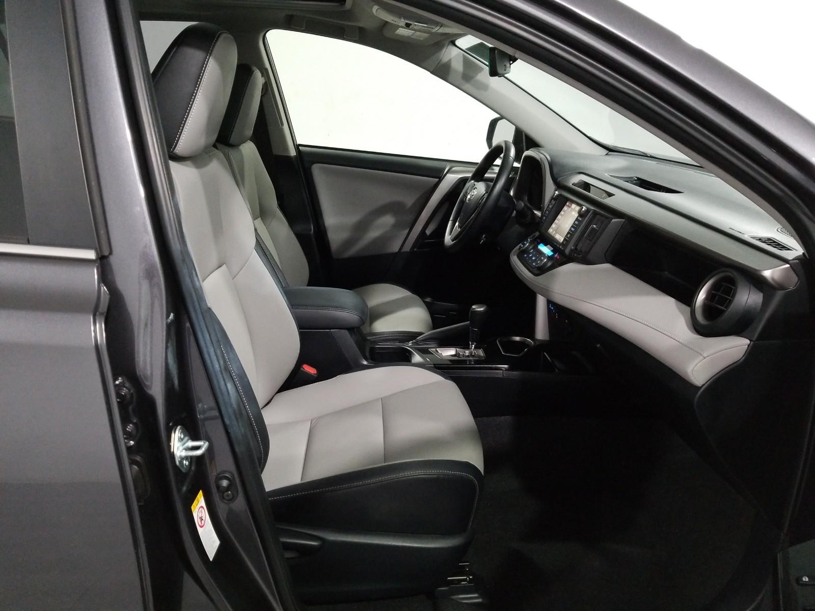 2016 Toyota RAV4 AWD LIMITED