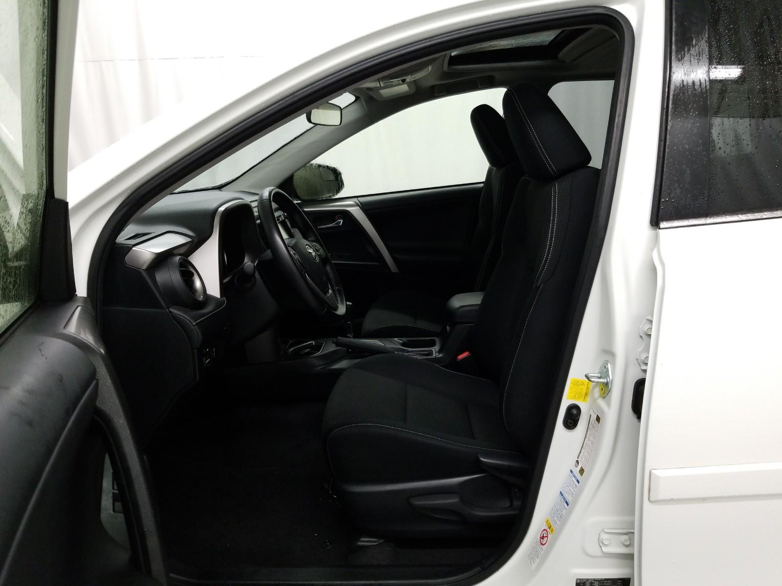 2016 Toyota RAV4 AWD XLE