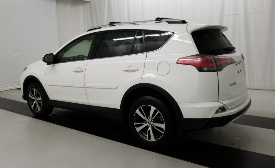 2016 Toyota RAV4 AWD XLE