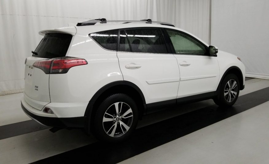 2016 Toyota RAV4 AWD XLE