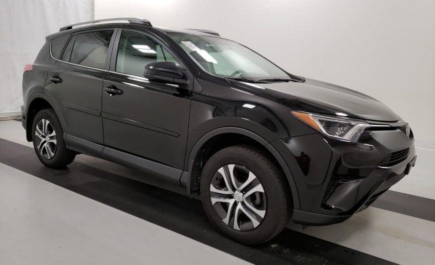 2017 Toyota RAV4 AWD LE