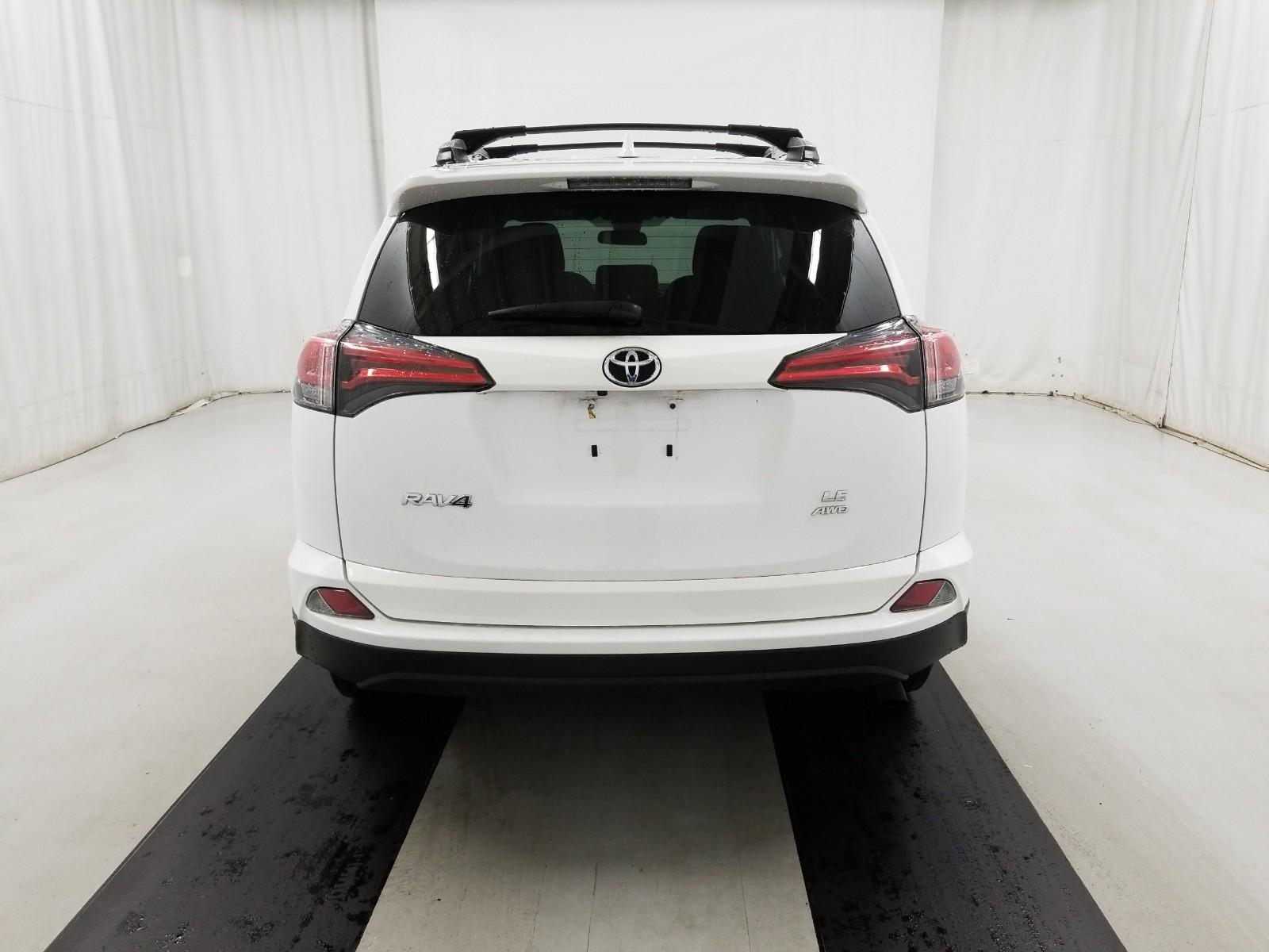 2017 Toyota RAV4 AWD LE
