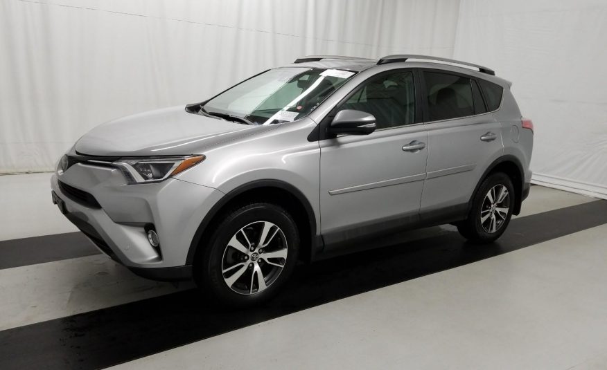 2017 Toyota RAV4 AWD XLE