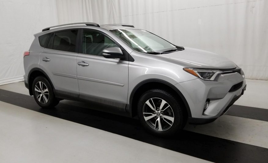 2017 Toyota RAV4 AWD XLE