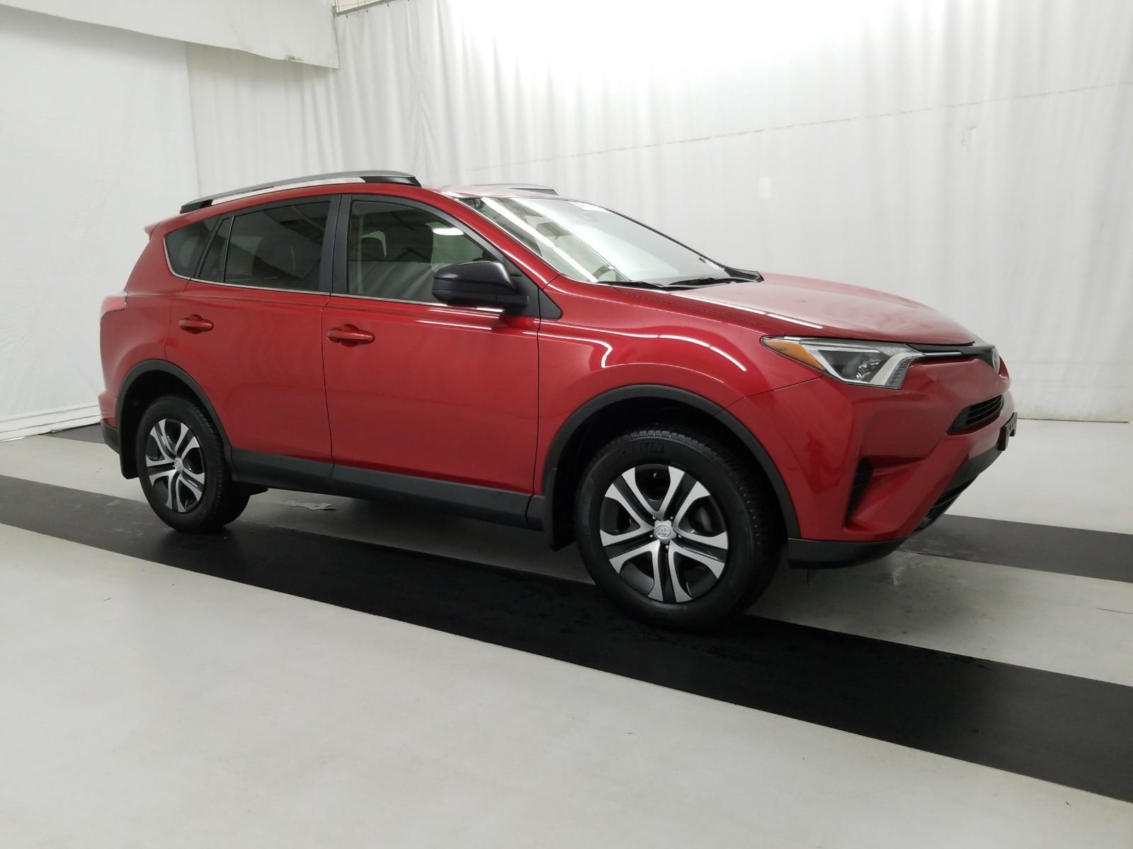 2017 Toyota RAV4 AWD LE