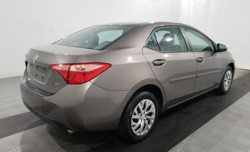 2017 Toyota COROLLA LE