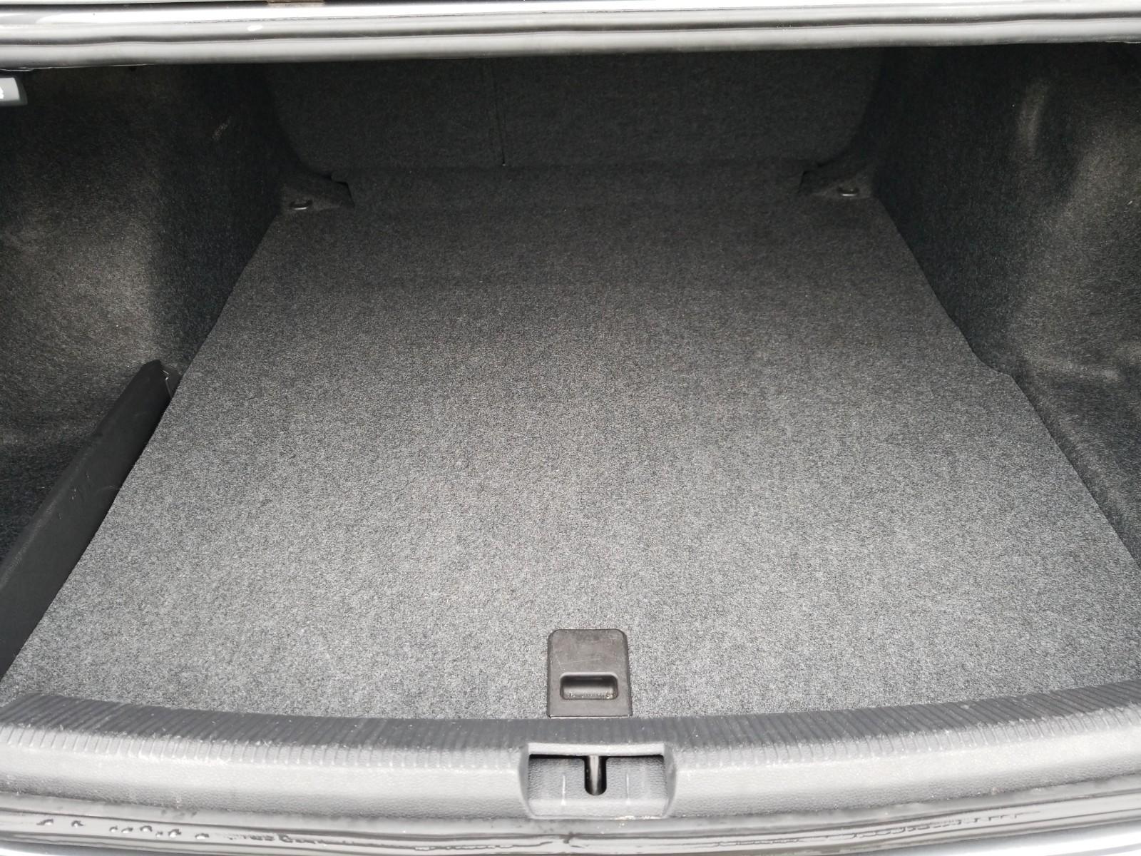 2018 Volkswagen PASSAT 4C R-LINE