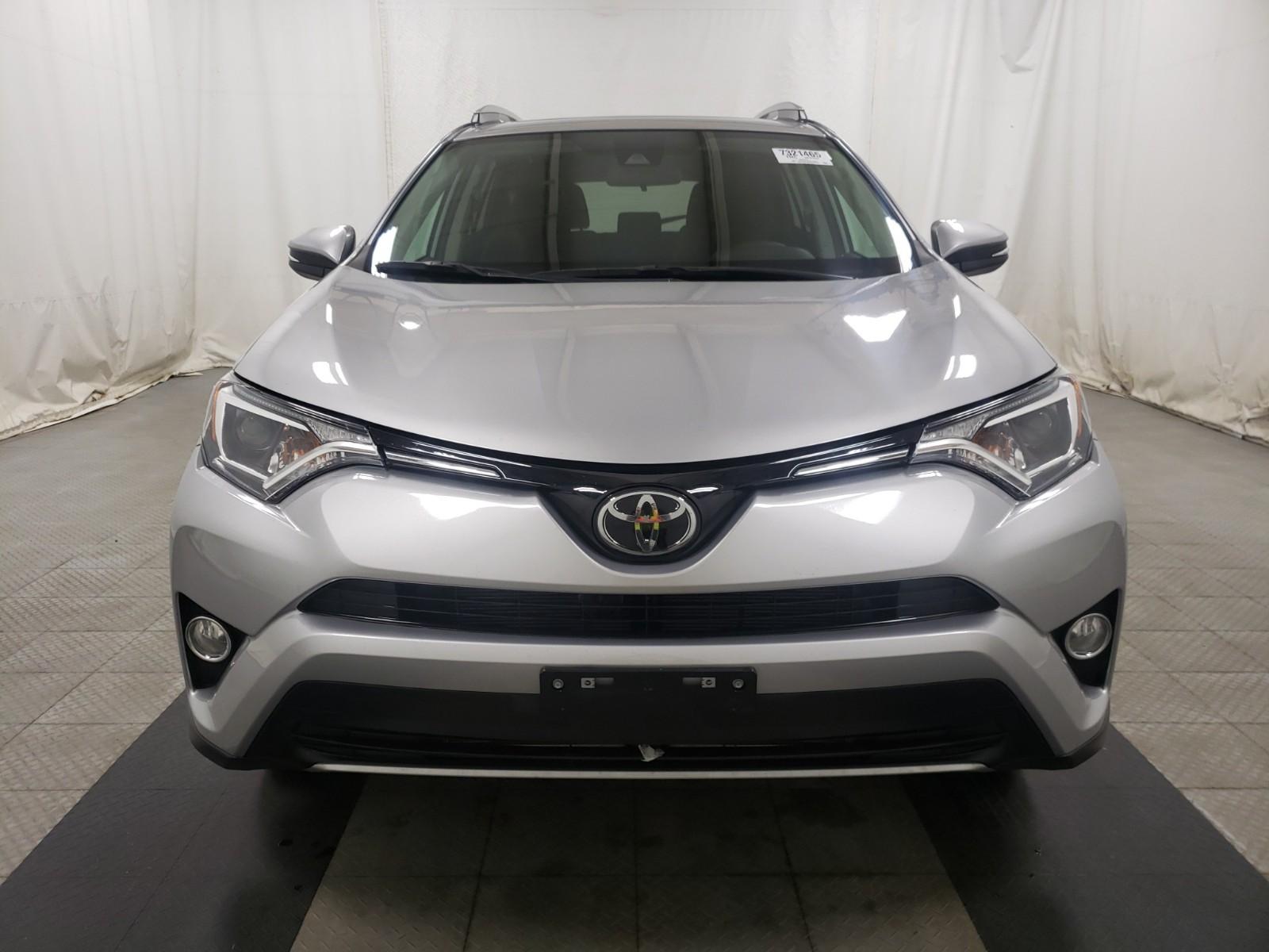 2017 Toyota RAV4 AWD XLE