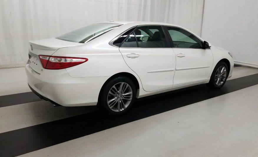 2017 Toyota CAMRY 4C SE