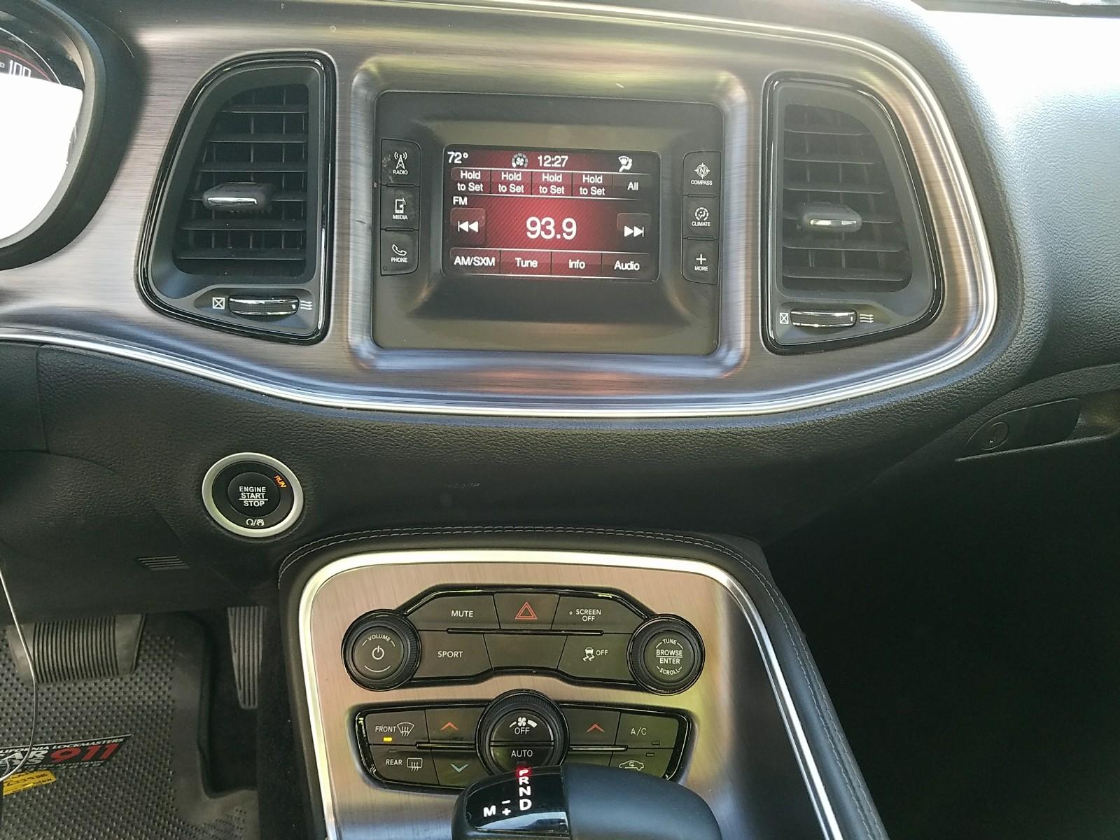 2017 Dodge CHALLENG 4X2 V6 SXT