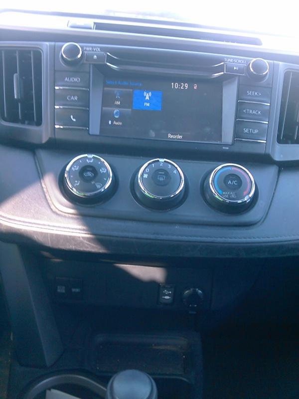 2017 Toyota RAV4 AWD LE