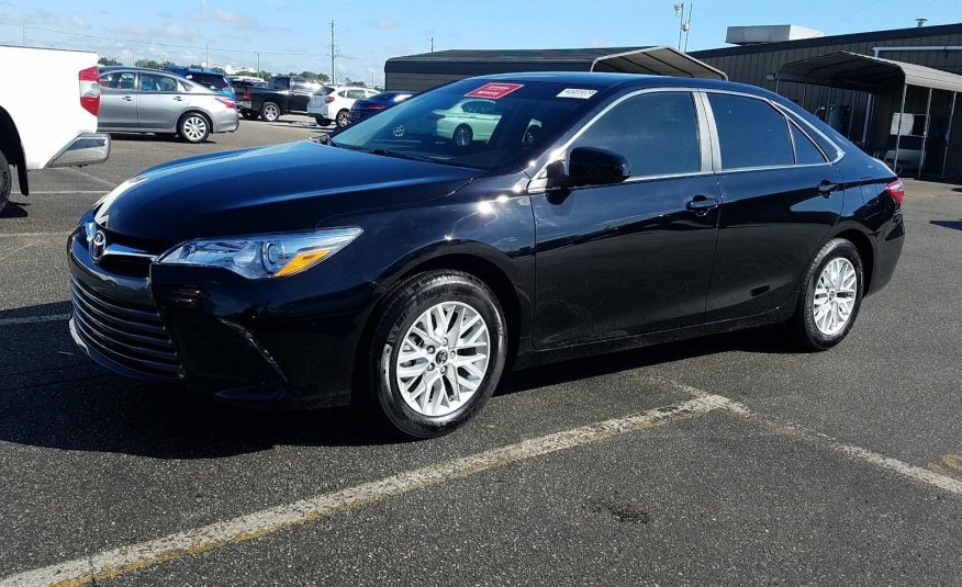 2017 Toyota CAMRY 4C LE