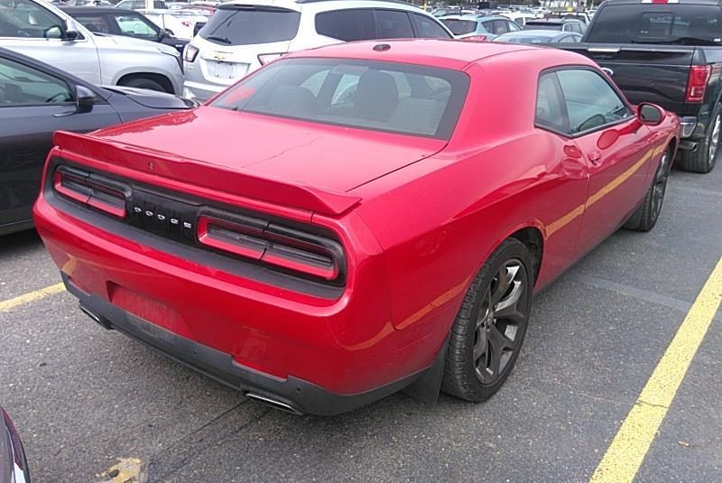 2015 Dodge CHALLENGER V6 SXT